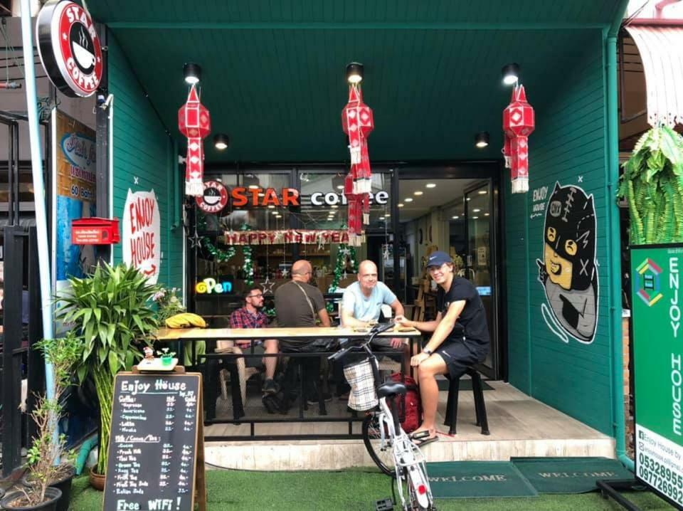 Hostel Enjoy House Chiang Mai Exterior foto